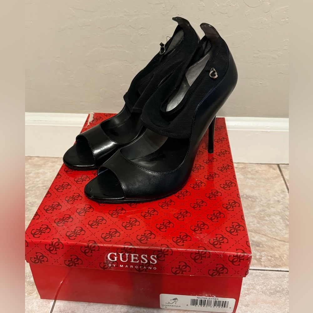 Guess Black heels
